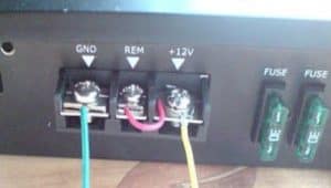 Connect-Remote-Wire-For-Amp_1