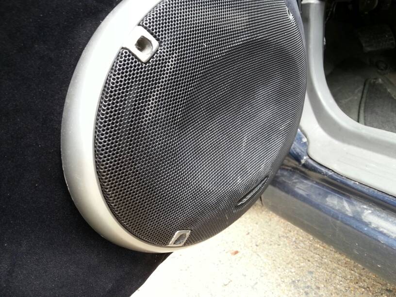 Clean The Speaker Grills