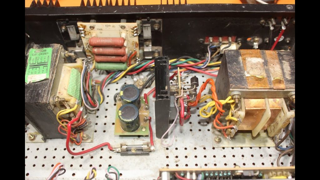 faulty amp or a damaged pre-amp
